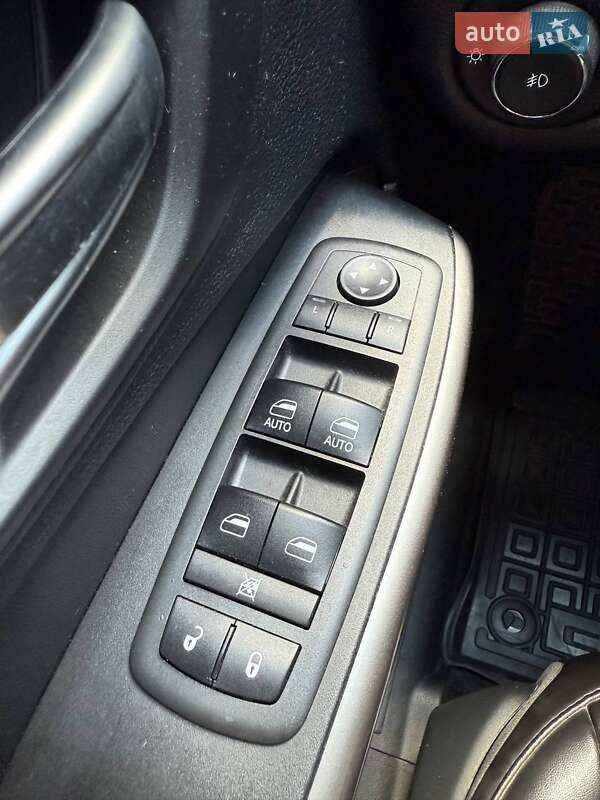 Позашляховик / Кросовер Jeep Cherokee 2018 в Ірпені фото 21 Позашляховик / Кросовер Jeep Cherokee 2018 в Ірпені