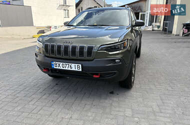 Внедорожник / Кроссовер Jeep Cherokee 2021 в Хмельницком