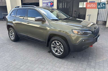 Внедорожник / Кроссовер Jeep Cherokee 2021 в 
