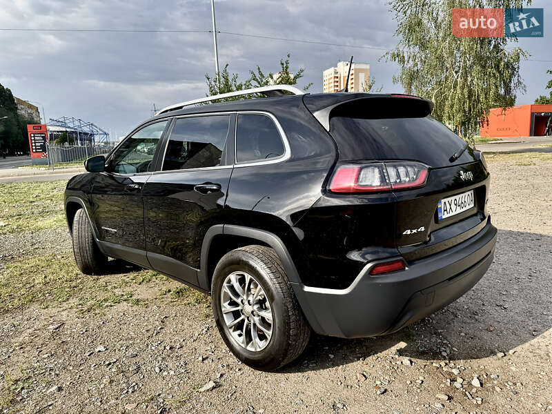 Внедорожник / Кроссовер Jeep Cherokee 2018 в Харькове