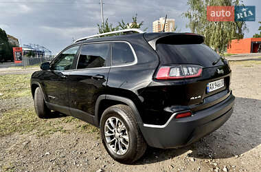 Внедорожник / Кроссовер Jeep Cherokee 2018 в 