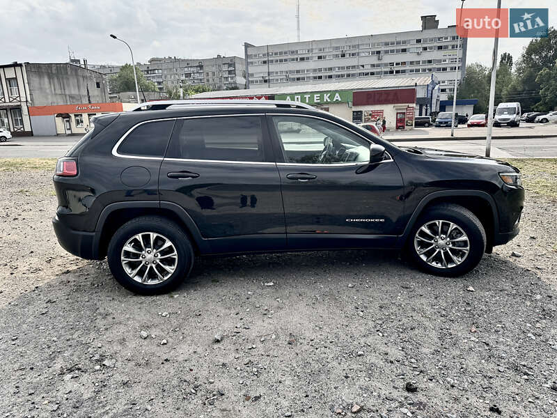 Внедорожник / Кроссовер Jeep Cherokee 2018 в Харькове