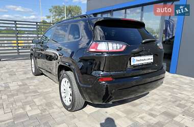 Внедорожник / Кроссовер Jeep Cherokee 2020 в 