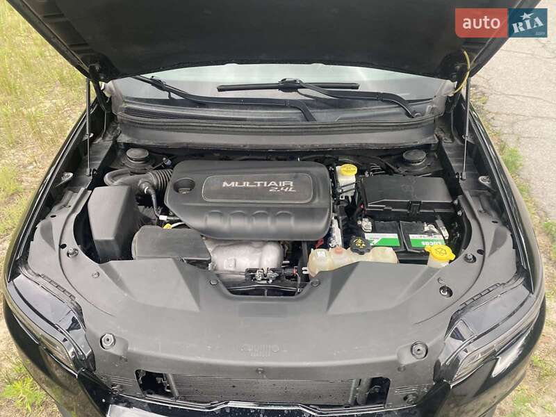 Внедорожник / Кроссовер Jeep Cherokee 2018 в Кременчуге