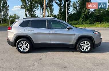 Внедорожник / Кроссовер Jeep Cherokee 2016 в Кривом Роге