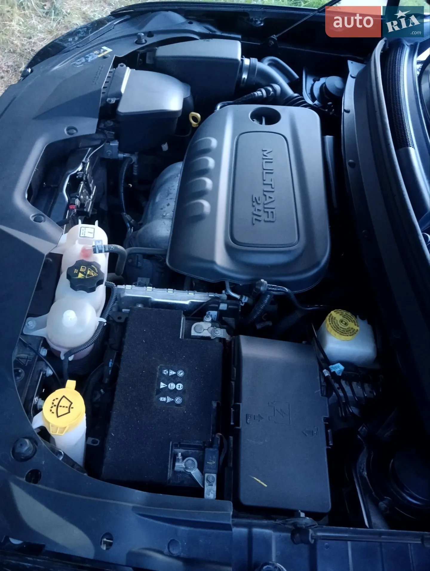 2020 Jeep Cherokee - мініатюра 14