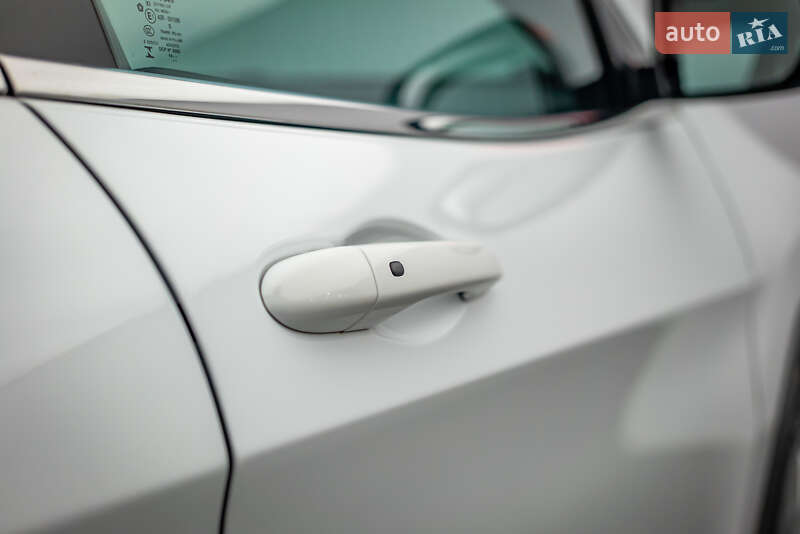 Внедорожник / Кроссовер Jeep Cherokee 2015 в Киеве фото 23 Внедорожник / Кроссовер Jeep Cherokee 2015 в Киеве