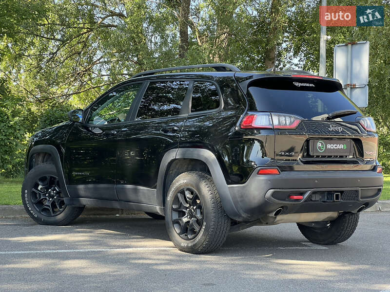 Позашляховик / Кросовер Jeep Cherokee 2021 в Києві