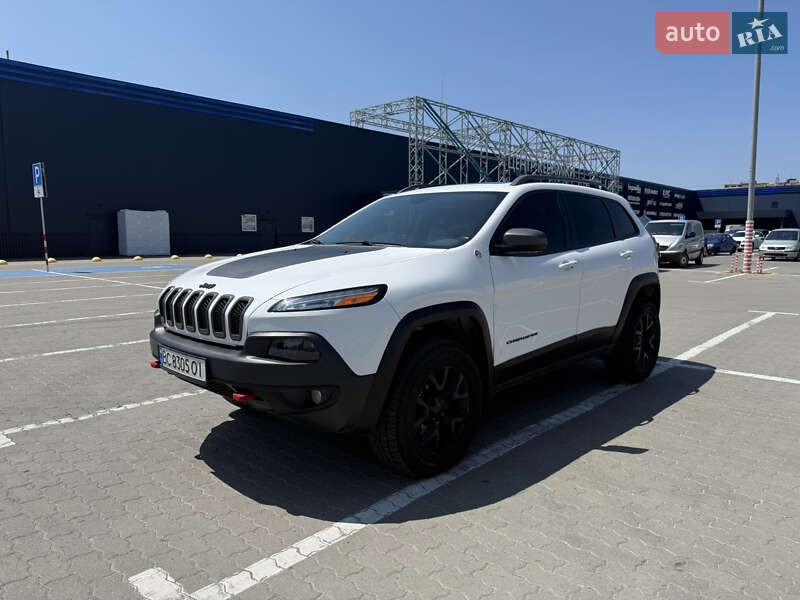 Внедорожник / Кроссовер Jeep Cherokee 2016 в Ивано-Франковске фото 6 Внедорожник / Кроссовер Jeep Cherokee 2016 в Ивано-Франковске