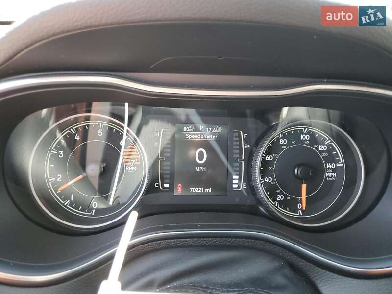Внедорожник / Кроссовер Jeep Cherokee 2018 в Черновцах
