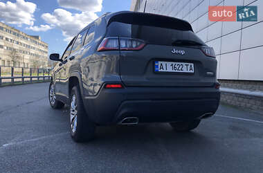 Внедорожник / Кроссовер Jeep Cherokee 2020 в 