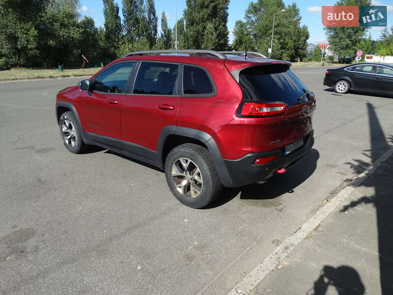 Внедорожник / Кроссовер Jeep Cherokee 2015 в Киеве фото 12 Внедорожник / Кроссовер Jeep Cherokee 2015 в Киеве