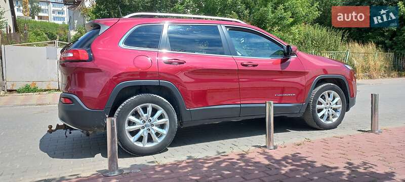 Внедорожник / Кроссовер Jeep Cherokee 2016 в Тернополе