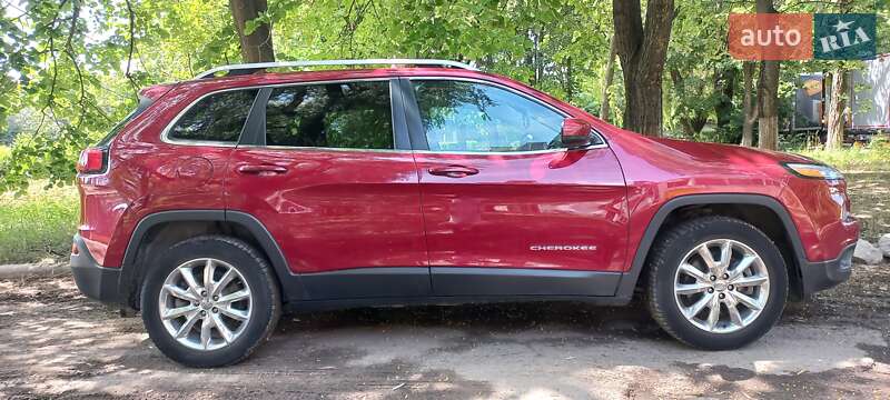 Внедорожник / Кроссовер Jeep Cherokee 2016 в Тернополе