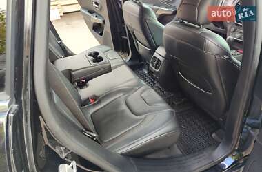 Внедорожник / Кроссовер Jeep Cherokee 2019 в 