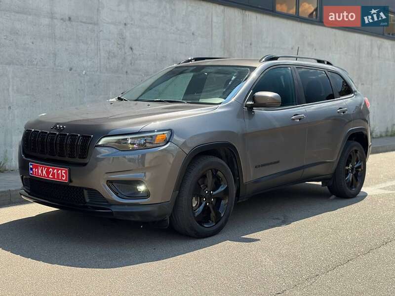 Внедорожник / Кроссовер Jeep Cherokee 2019 в Киеве