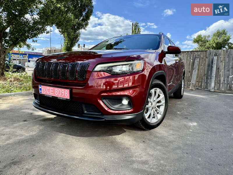 Внедорожник / Кроссовер Jeep Cherokee 2019 в Киеве