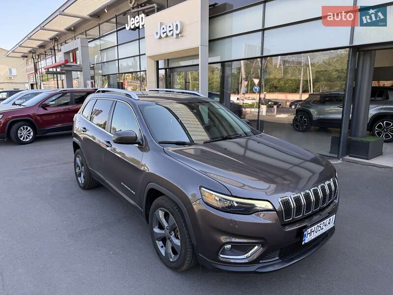 Внедорожник / Кроссовер Jeep Cherokee 2019 в Одессе