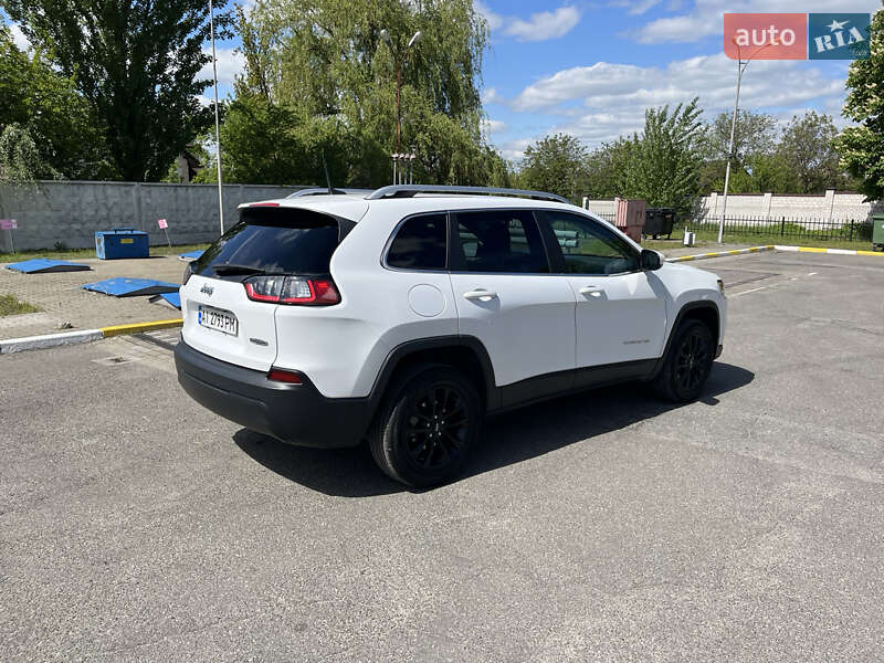 Внедорожник / Кроссовер Jeep Cherokee 2019 в Василькове