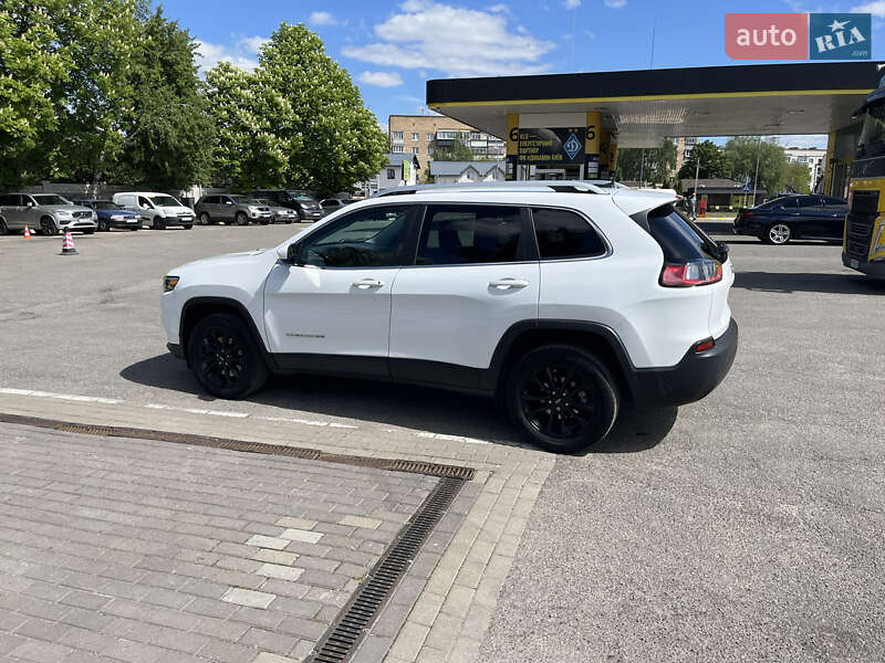 Внедорожник / Кроссовер Jeep Cherokee 2019 в Василькове