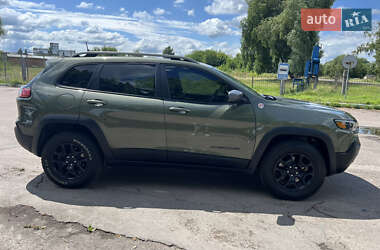 Внедорожник / Кроссовер Jeep Cherokee 2020 в 