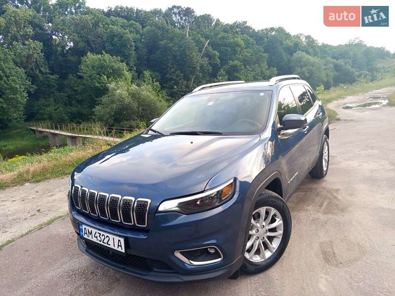 Внедорожник / Кроссовер Jeep Cherokee 2020 в Житомире