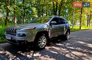 Внедорожник / Кроссовер Jeep Cherokee 2016 в 
