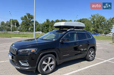 Внедорожник / Кроссовер Jeep Cherokee 2018 в 