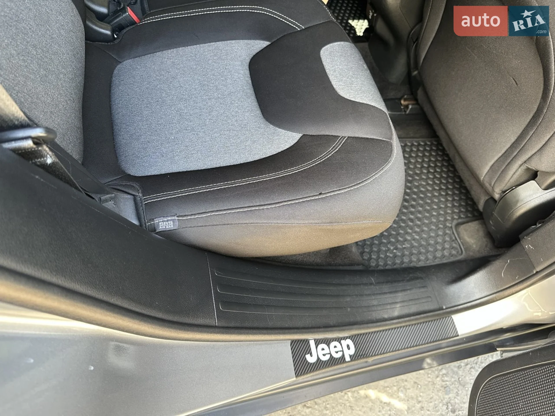 2014 Jeep Cherokee - мініатюра 8