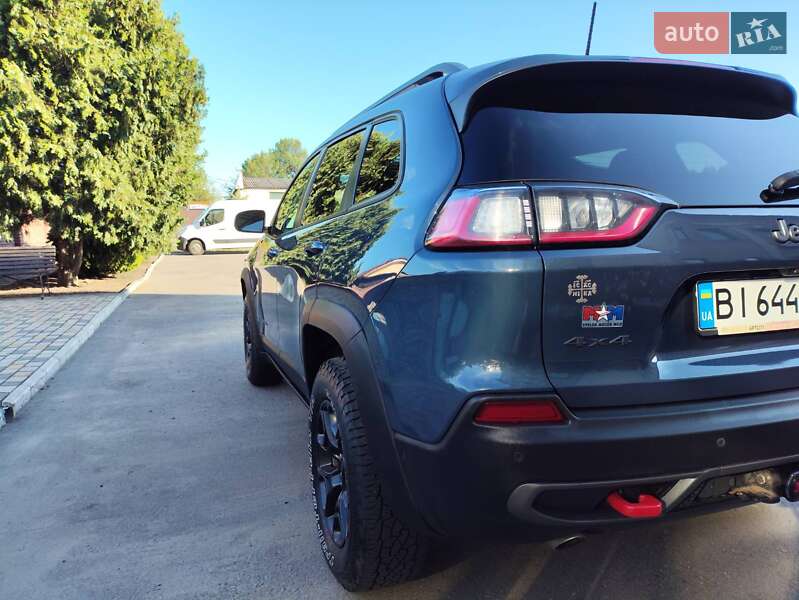 Позашляховик / Кросовер Jeep Cherokee 2019 в Кременчуці