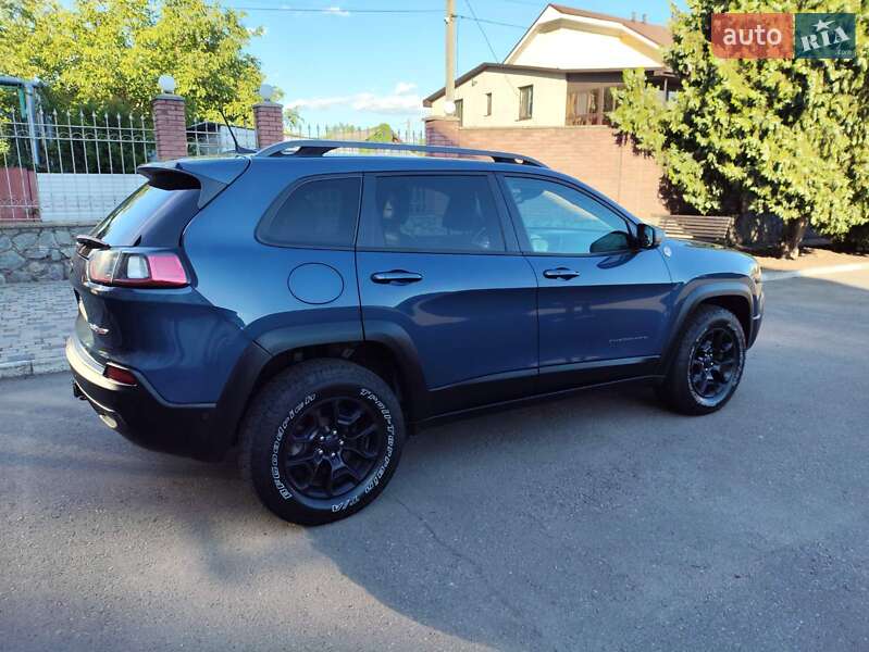 Позашляховик / Кросовер Jeep Cherokee 2019 в Кременчуці