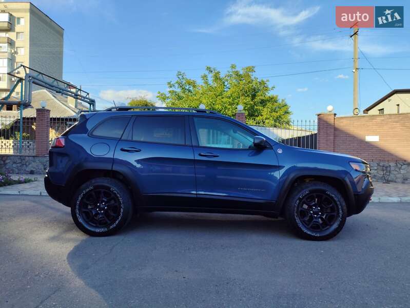 Позашляховик / Кросовер Jeep Cherokee 2019 в Кременчуці