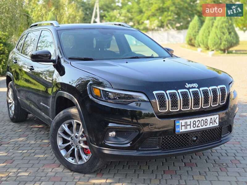 Внедорожник / Кроссовер Jeep Cherokee 2021 в 