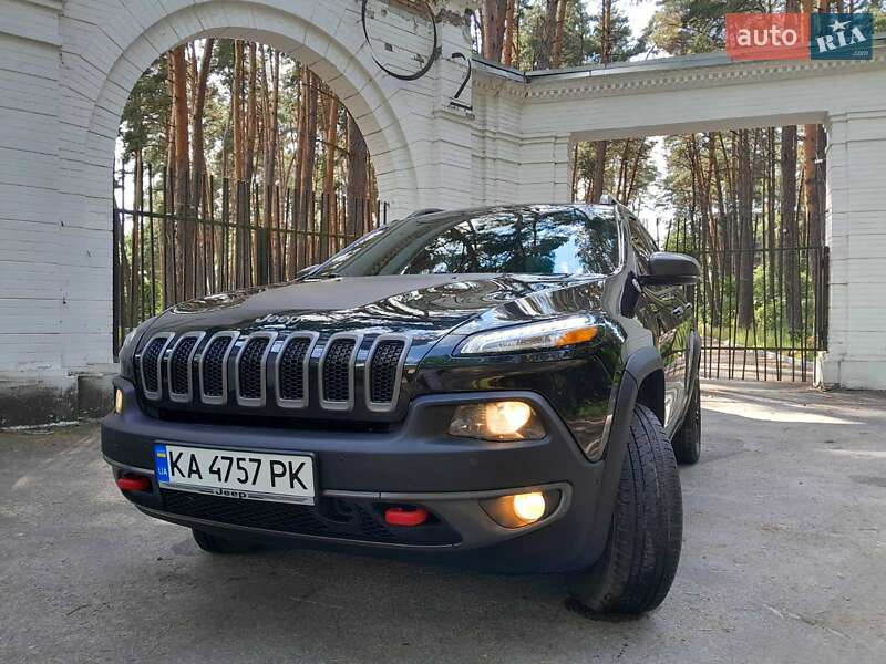 Позашляховик / Кросовер Jeep Cherokee 2016 в Києві