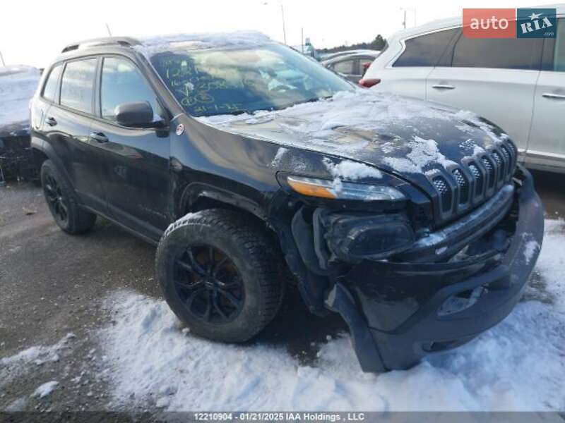 Позашляховик / Кросовер Jeep Cherokee 2016 в Києві