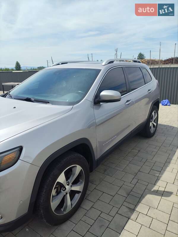 Позашляховик / Кросовер Jeep Cherokee 2020 в Брошневі-Облозі