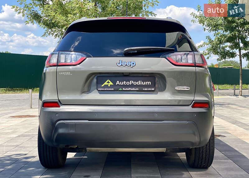 Позашляховик / Кросовер Jeep Cherokee 2020 в Києві
