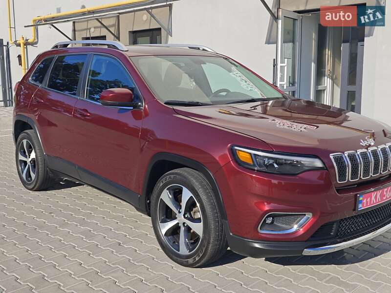 Внедорожник / Кроссовер Jeep Cherokee 2019 в Киеве