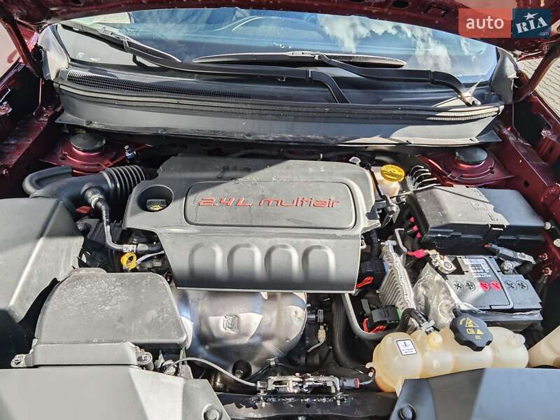 Внедорожник / Кроссовер Jeep Cherokee 2019 в Киеве