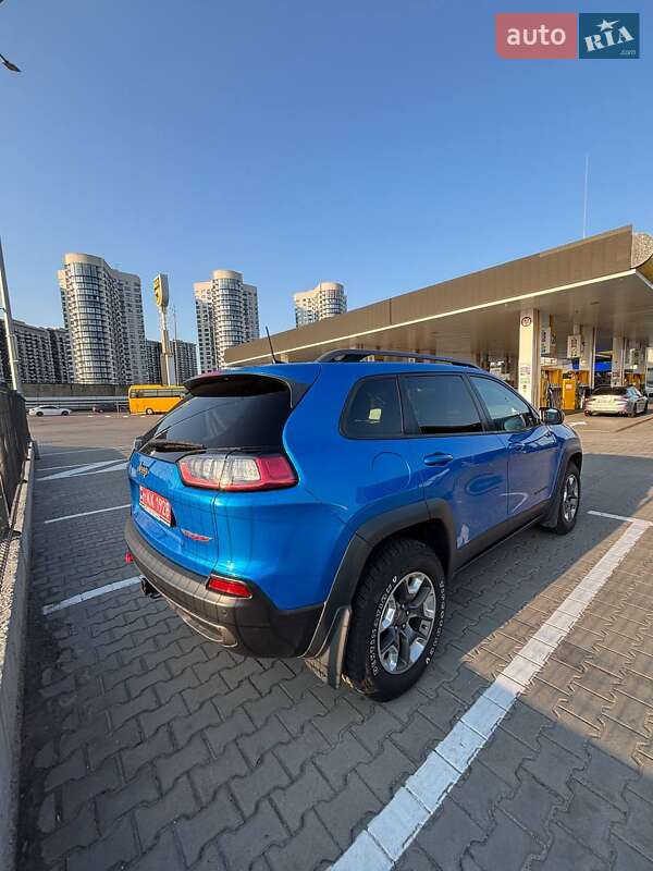 Позашляховик / Кросовер Jeep Cherokee 2020 в Києві фото 3 Позашляховик / Кросовер Jeep Cherokee 2020 в Києві