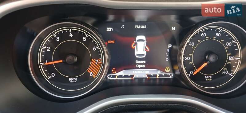 Позашляховик / Кросовер Jeep Cherokee 2015 в Кривому Розі