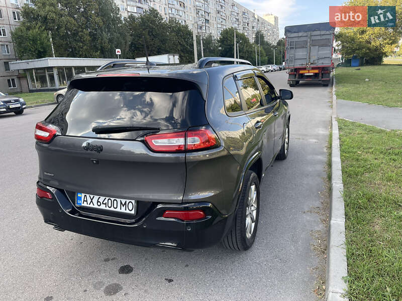 Внедорожник / Кроссовер Jeep Cherokee 2018 в Харькове фото 6 Внедорожник / Кроссовер Jeep Cherokee 2018 в Харькове