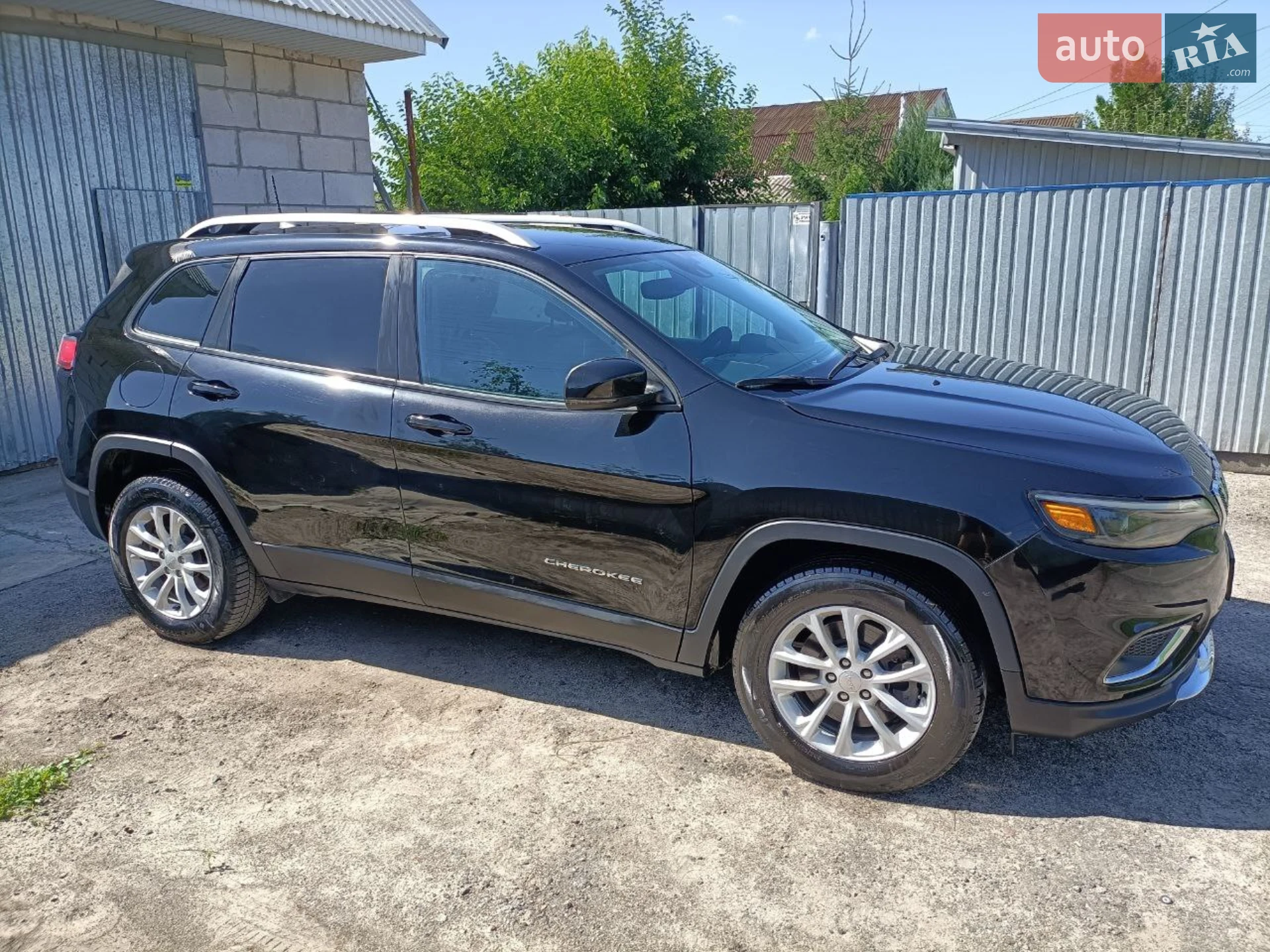 2020 Jeep Cherokee - мініатюра 16