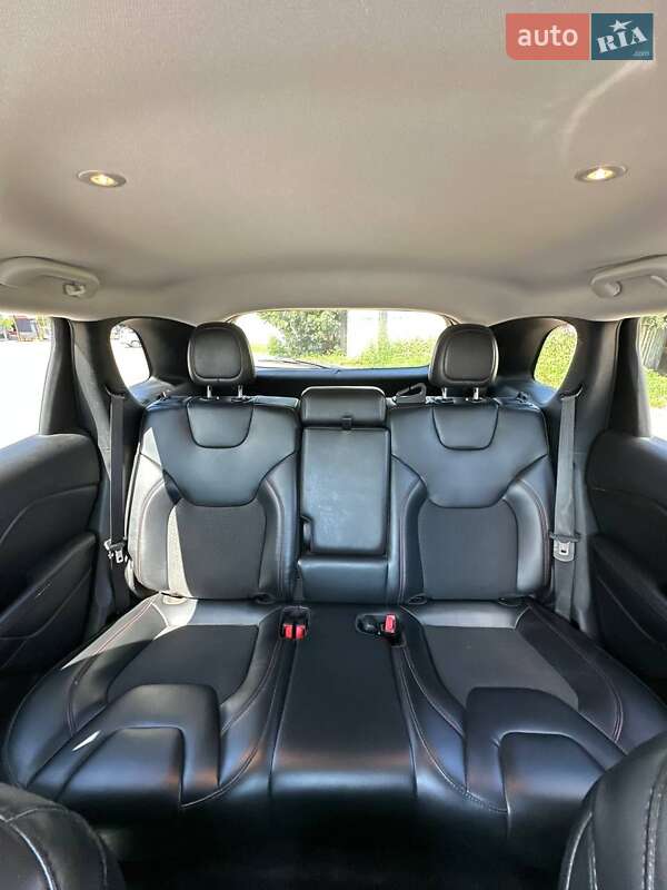 Внедорожник / Кроссовер Jeep Cherokee 2020 в Гайсине фото 2 Внедорожник / Кроссовер Jeep Cherokee 2020 в Гайсине