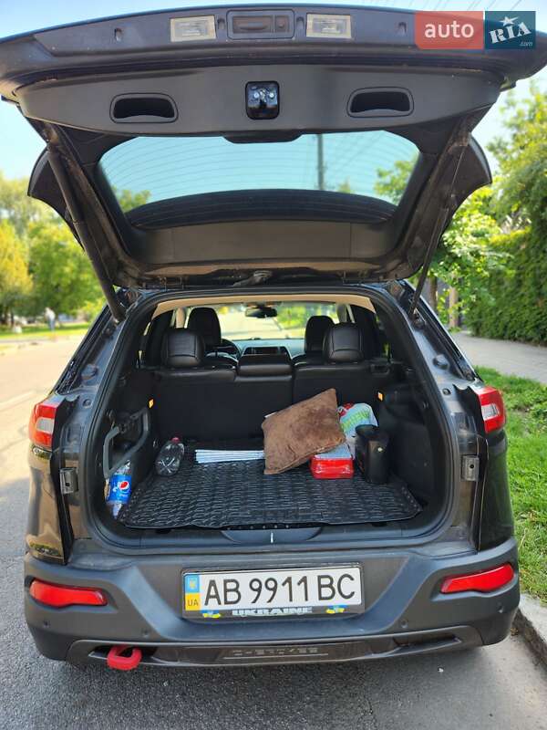 Позашляховик / Кросовер Jeep Cherokee 2017 в Вінниці