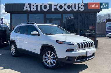 Внедорожник / Кроссовер Jeep Cherokee 2017 в Киеве