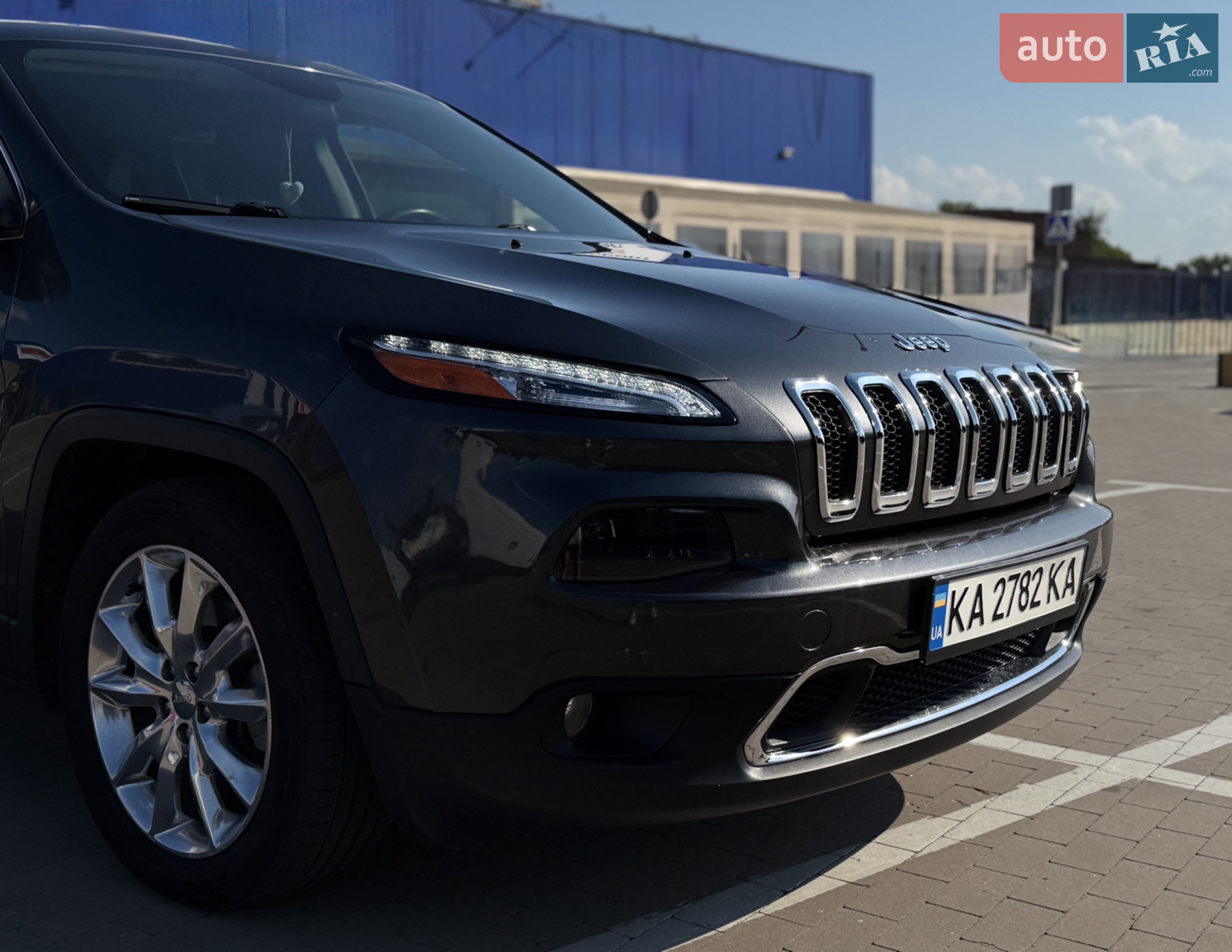 2015 Jeep Cherokee - мініатюра 3