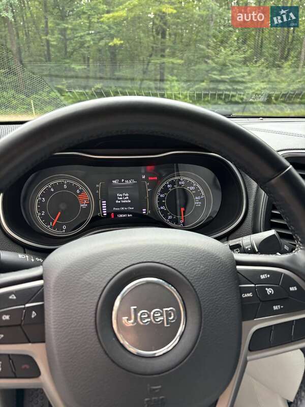 Внедорожник / Кроссовер Jeep Cherokee 2021 в Хотине фото 24 Внедорожник / Кроссовер Jeep Cherokee 2021 в Хотине