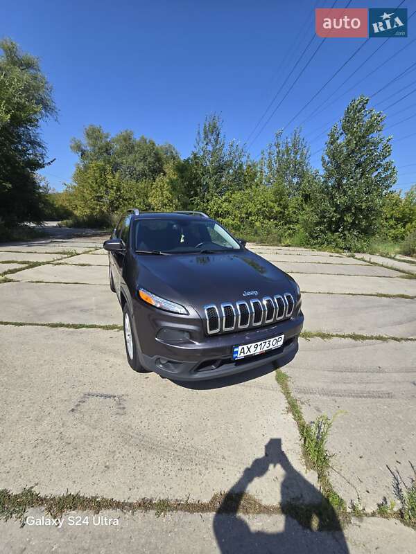Внедорожник / Кроссовер Jeep Cherokee 2016 в Харькове фото 5 Внедорожник / Кроссовер Jeep Cherokee 2016 в Харькове