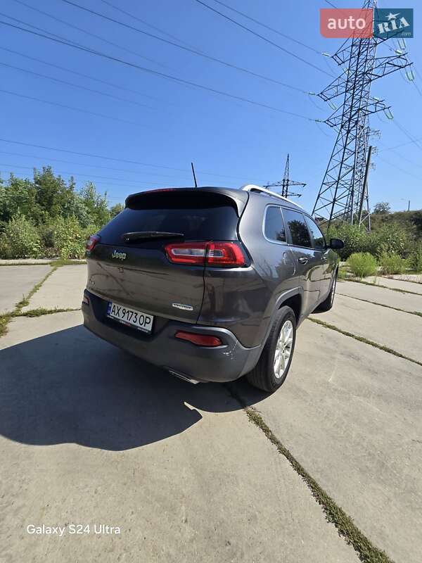 Внедорожник / Кроссовер Jeep Cherokee 2016 в Харькове фото 12 Внедорожник / Кроссовер Jeep Cherokee 2016 в Харькове